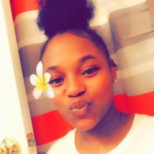 Meet your Posher, Niyah